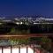 Amazing Pool, Complete Privacy, Amenities and Beach nearby