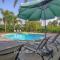 Amazing Pool, Complete Privacy, Amenities and Beach nearby