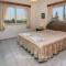 Amazing Pool, Complete Privacy, Amenities and Beach nearby