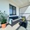 Apartament Dekerta garaż, duży taras, smart tv