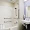 Microtel Inn & Suites by Wyndham Altus
