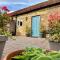 Charming Hen Cottage Countryside Retreat Lincoln