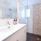 Spacious 3BR on Frishman Beach by HolyGuest