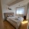 Luxury Central Apartment