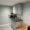 Luxury Detached Studio Apartment - Free Super Fast WiFi - Free Parking - 15 Mins from Luton Airport