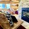 Backwoods Bonanza - Big Cabin With Hot Tub!
