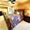 Backwoods Bonanza - Big Cabin With Hot Tub!
