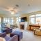 Lakefront Huddleston Condo with Community Pool - Huddleston