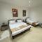 Alina Boutique Living