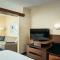 Fairfield Inn & Suites by Marriott Tacoma DuPont