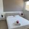 Nissi49 Apartments