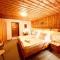 Rooms with Private bathrooms