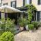 Le Jardin Cathedrale
