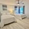 440 West Condos 1404 N - Stunningly Renovated Panoramic Views - - Clearwater Beach