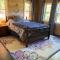Cabin with a view in Hot Springs—walk to AT - Hot Springs