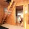 Eys Cabin