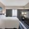 Courtyard by Marriott New York JFK Airport
