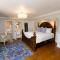 The Burrus House Inn Waterfront Suites - Manteo