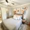 The Cozy Bohemian in Mid-City! - 亨茨维尔