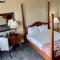 The Royal Hotel