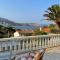 Seaside chalet
