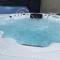 Hot Tub, Newly refurbished 4 bed, Dog friendly.