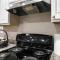 Elegant 1-BR Apartment - Silver Spring