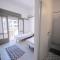 Geula Beach - 3Bedroom Seaside Apartment By Vacay