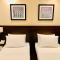 Tropic Inn - Mount Lavinia