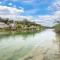NEW! The Yellow Door- Downtown Wimberley w/ River Access - Уимберли