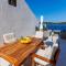 Seafront Apartment For4