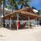 Lucky Spot Beach Bungalow - Song Cau