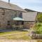 Spacious & cosy cottage, walk to Porthcurno beach, Pedn Vouder, Minack & PK Museum - 彭赞斯