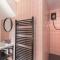 Porthcurno Barns, The Big Barn - Spacious & cosy cottage, walk to Porthcurno beach, Pedn Vouder & Minack Theatre