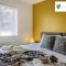 LOW Price this winter 3 Bedroom House in Coventry - Sleeps 5 - With Free Unlimited Wi-fi, Driveway & Garden By Passionfruit Properties- 26WWC - Coventry