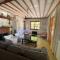 Jenny's Poolhouse! - Artemida