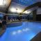 1B/1B condo with Ocean views, Resort style, Free WIFI, Few steps to the Beach!!