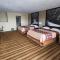 Super 8 by Wyndham Centerville-Richmond
