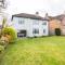 Surrey Stays - 5bed house, sleeps 12, CR5, near Gatwick Airport - Coulsdon