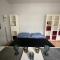 Cozy Modern Apartment with Small Balcony in the Heart of Berlin - Berlín