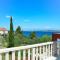 Beachfront Villa Mediterranea