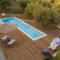 Beautiful house with pool & view - Paniórais