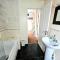 Baltic Townhouse, 4 Bed, Parking - Pass the Keys