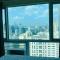 Makati Penthouse with Stunning City Skyline View - 马尼拉