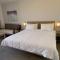 Azraq Lodge