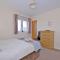 Caledonia Netherhills Apartment