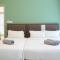 Homesuite Home at Sutera Avenue