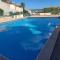 Plain-pied, terrasse, piscine, pleine vue mer, plage à 6 à pied, parking, wifi