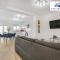 Stylish Two Bedroom Apartments by Direct2hosts Short Lets West London Oasis With Workspace & Long Stays - 伦敦