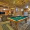 Family Friendly Cabin On A Creek With Large Yard - Блу-Ридж